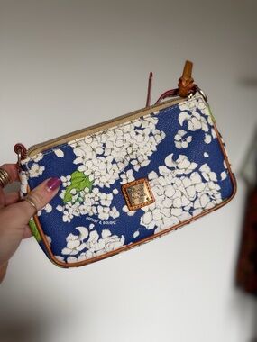 Dooney & Bourke Navy Blue Floral Wristlet with Tan Trim